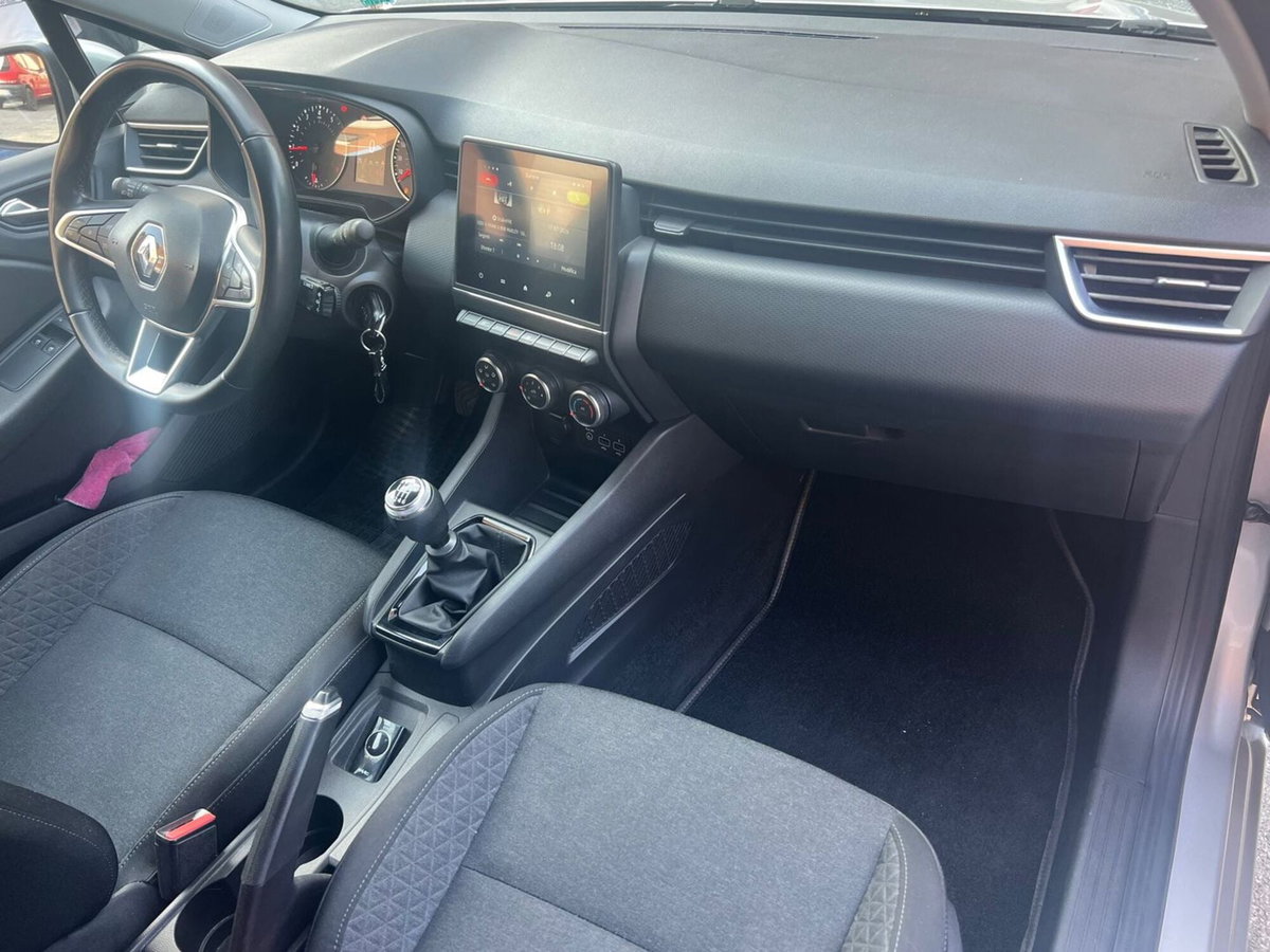 Renault Clio 1.0 eco-g Techno 100cv (17)