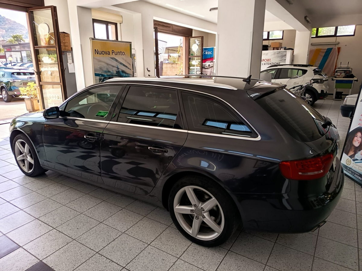 Audi A4 Avant 2.0 TDI 143CV F.AP. (4)