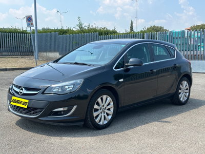 Opel Astra 1.7 CDTI 110CV 5 porte Cosmo usata