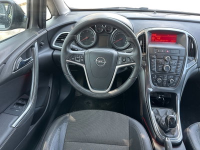 Opel Astra 1.7 CDTI 110CV 5 porte Cosmo (14)