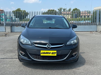 Opel Astra 1.7 CDTI 110CV 5 porte Cosmo (2)