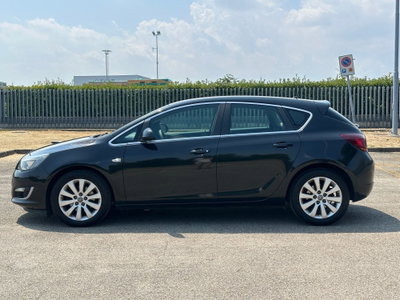 Opel Astra 1.7 CDTI 110CV 5 porte Cosmo (8)