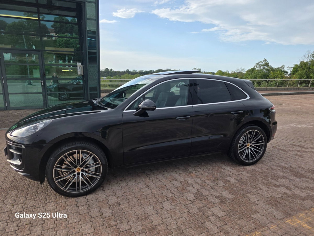 Porsche Macan Turbo (12)