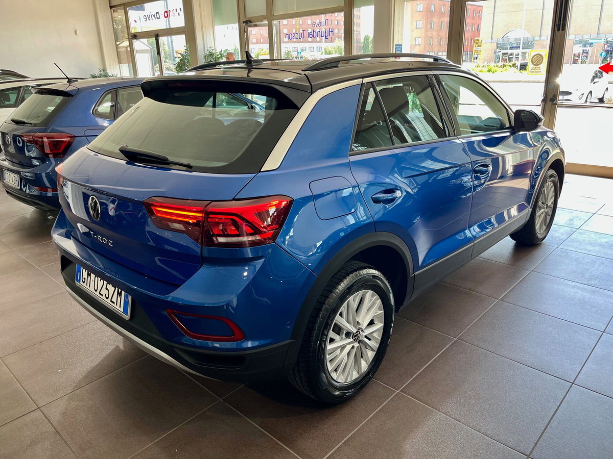 Volkswagen T-Roc 1.5 tsi Style dsg (5)