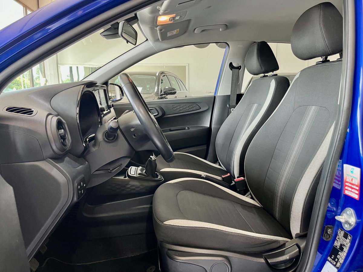 Hyundai i10 1.0 MPI Advanced (6)