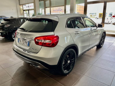 Mercedes-Benz GLA SUV 220 CDI Automatic 4Matic Executive (3)