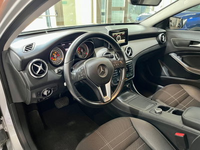Mercedes-Benz GLA SUV 220 CDI Automatic 4Matic Executive (6)