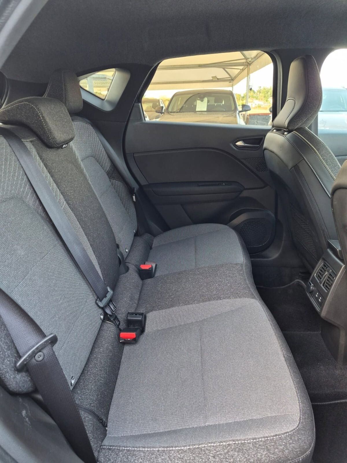 Renault Captur TCe 90 CV Techno (11)