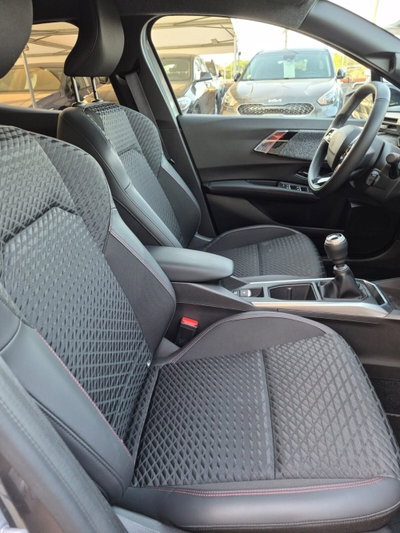 Renault Clio TCe 90 CV 5 porte Techno (11)