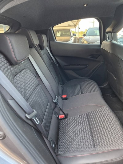 Renault Clio TCe 90 CV 5 porte Techno (12)