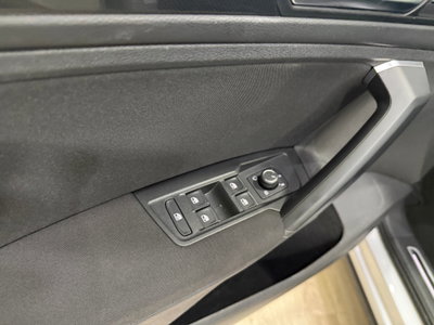 Volkswagen Tiguan 2.0 TDI 150 CV SCR DSG 4MOTION Elegance (14)