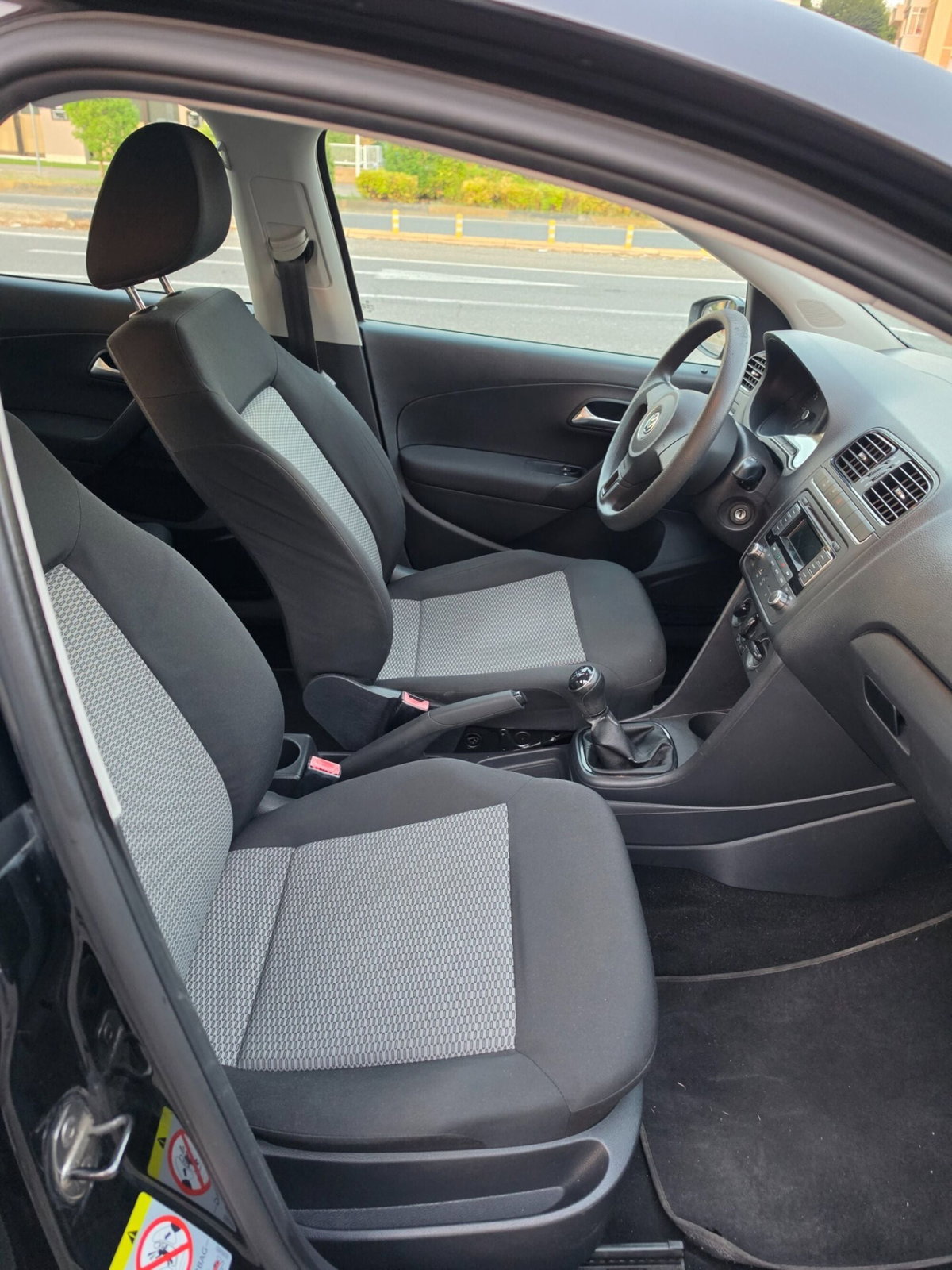 Volkswagen Polo 1.2 TDI DPF 5 p. Comfortline (13)