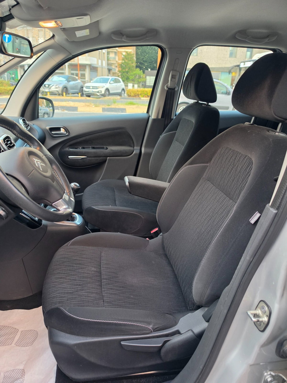 Citroen C3 Picasso BlueHDi 100 Exclusive (10)