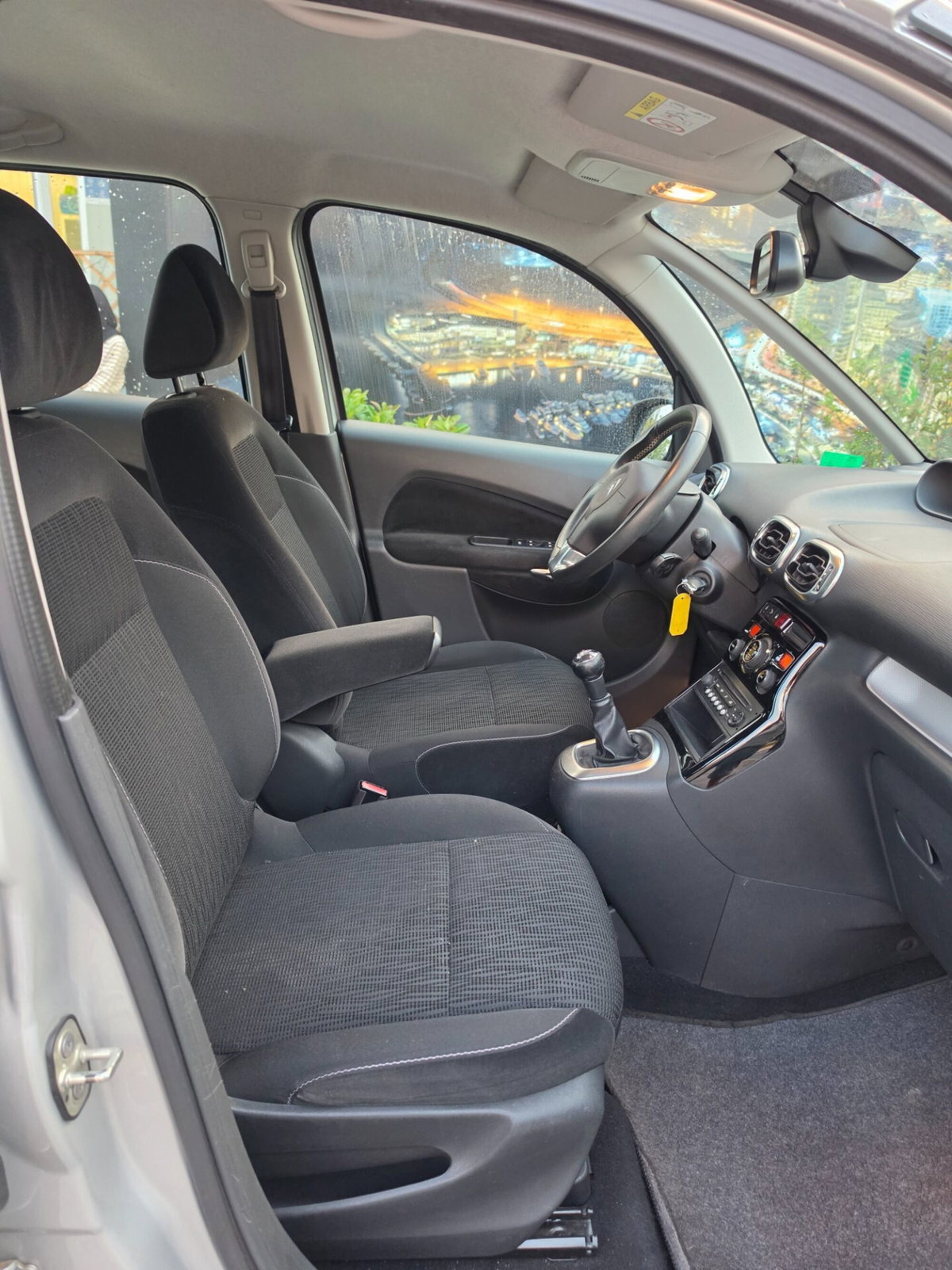 Citroen C3 Picasso BlueHDi 100 Exclusive (12)
