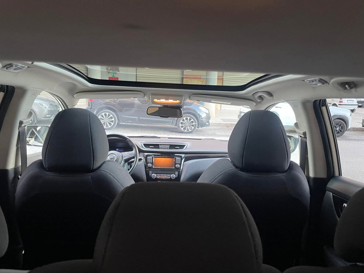 Nissan Qashqai 1.7 dCi 150 CV 4WD CVT N-Connecta (13)
