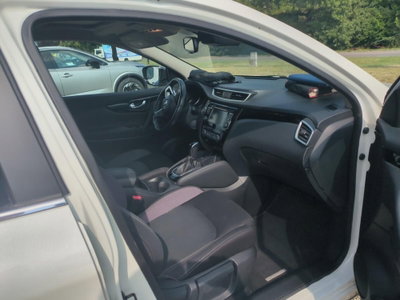 Nissan Qashqai 1.7 dCi 150 CV 4WD CVT N-Connecta (9)