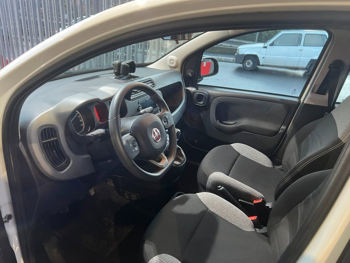 Fiat Panda 1.0 FireFly S&S Hybrid City Life (13)