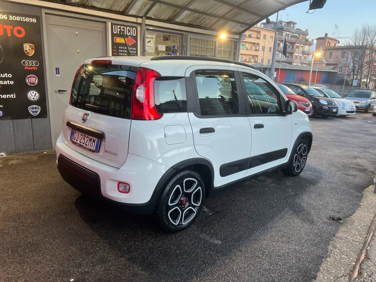 Fiat Panda 1.0 FireFly S&S Hybrid City Life (2)