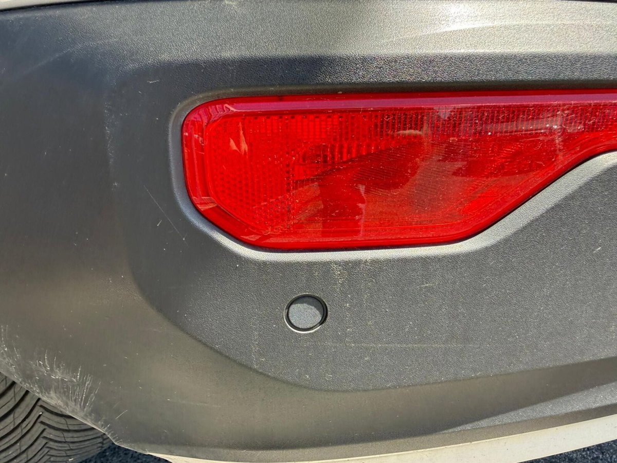 Volvo XC40 T4 Recharge Plug-in Hybrid R-design (12)