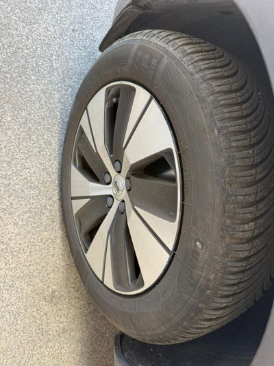 Volvo XC40 T4 Recharge Plug-in Hybrid R-design (15)