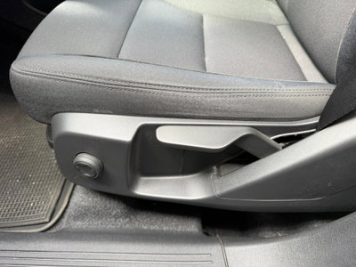 Volvo XC40 T4 Recharge Plug-in Hybrid R-design (18)