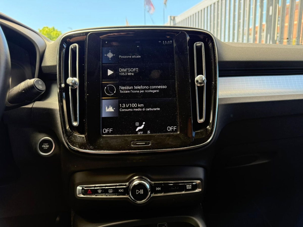 Volvo XC40 T4 Recharge Plug-in Hybrid R-design (20)