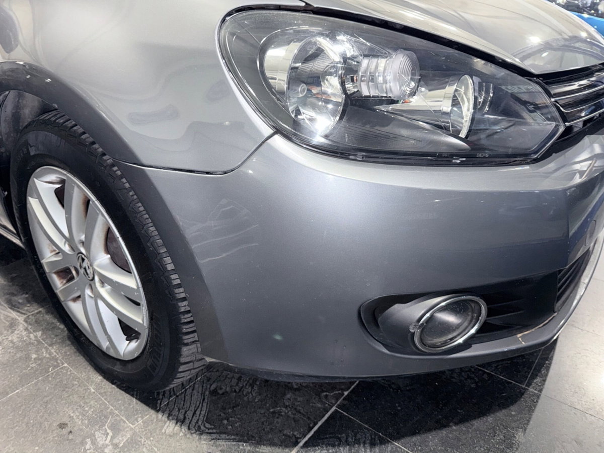 Volkswagen Golf 1.6 TDI DPF 5p. Highline (7)