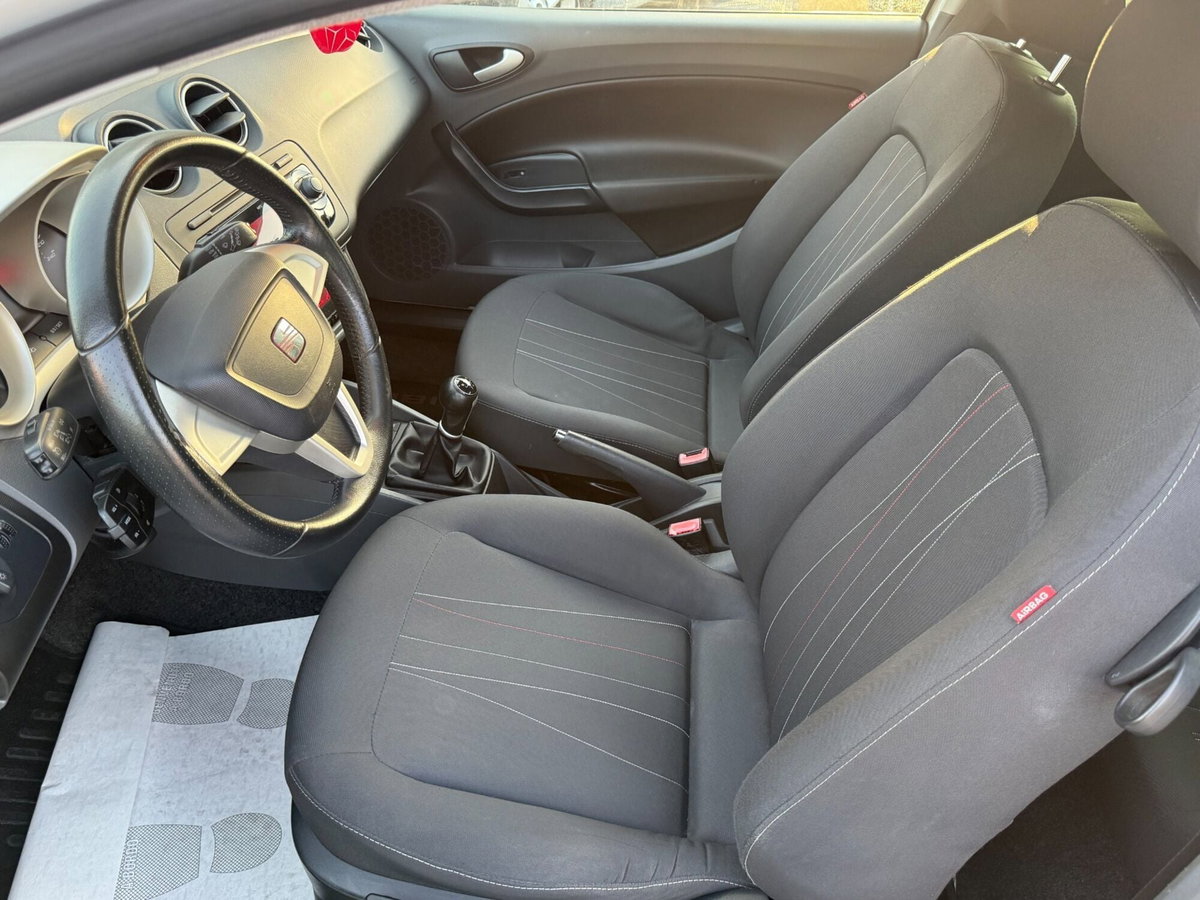 SEAT Ibiza SC 1.2 70 CV 3 porte Reference (12)