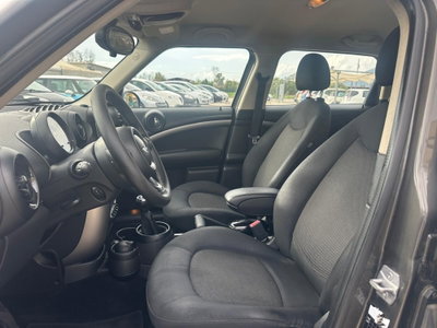 MINI Mini Countryman 1.6 Cooper D Countryman (14)