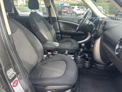MINI Mini Countryman 1.6 Cooper D Countryman (15)