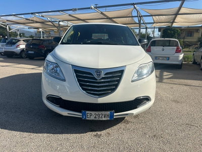 Lancia Ypsilon 1.2 69 CV 5 porte GPL Ecochic Gold (10)