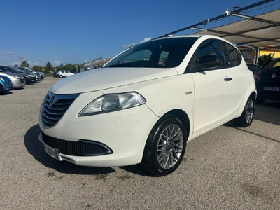 Lancia Ypsilon 1.2 69 CV 5 porte GPL Ecochic Gold (8)