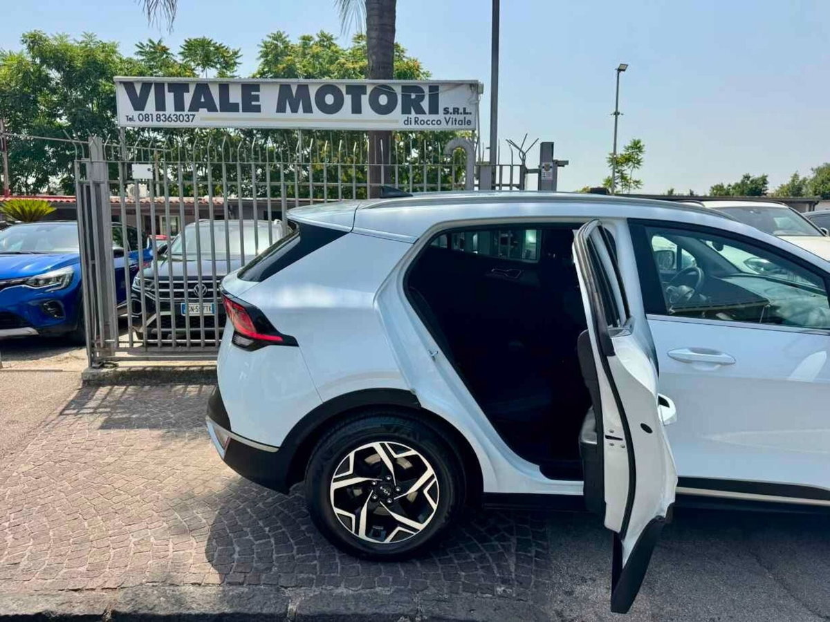 Kia Sportage 1.6 TGDi HEV AT Style (10)