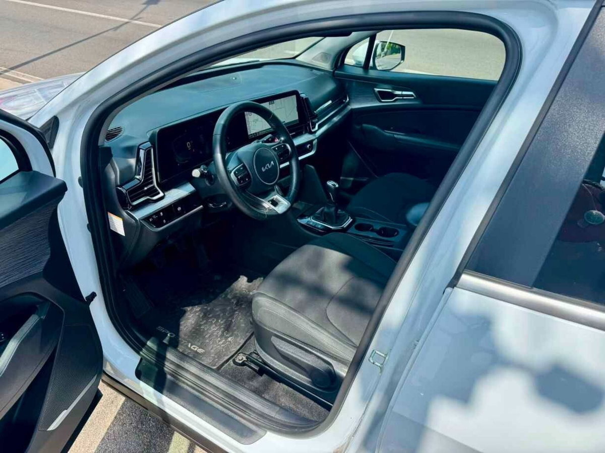 Kia Sportage 1.6 TGDi HEV AT Style (17)