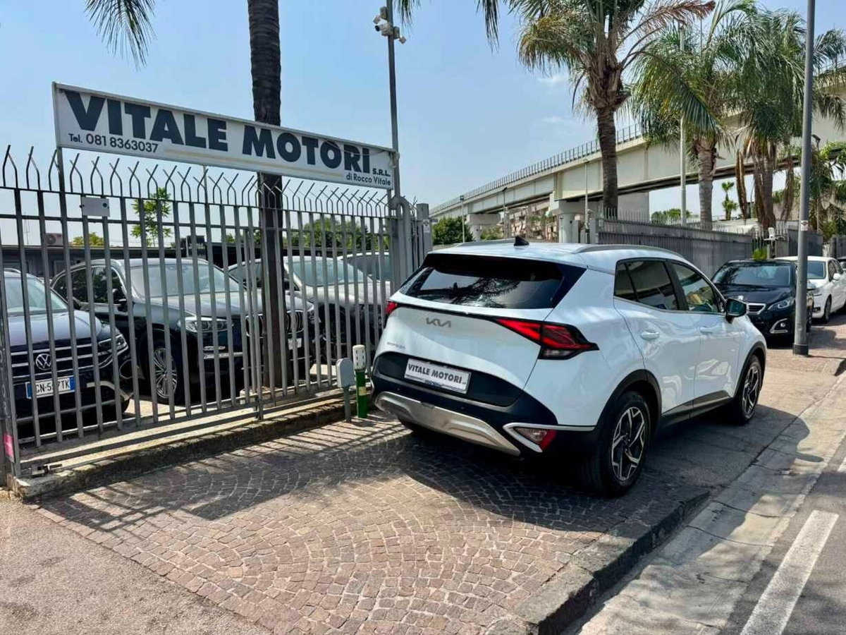 Kia Sportage 1.6 TGDi HEV AT Style (6)