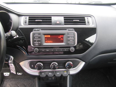 Kia Rio 1.1 CRDi 5p. Active (8)