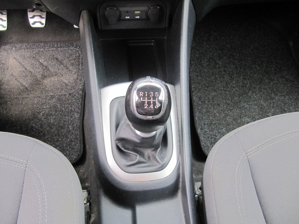 Kia Rio 1.1 CRDi 5p. Active (9)