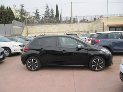 Peugeot 208 BlueHDi 100 Stop&Start 5 porte Allure usata