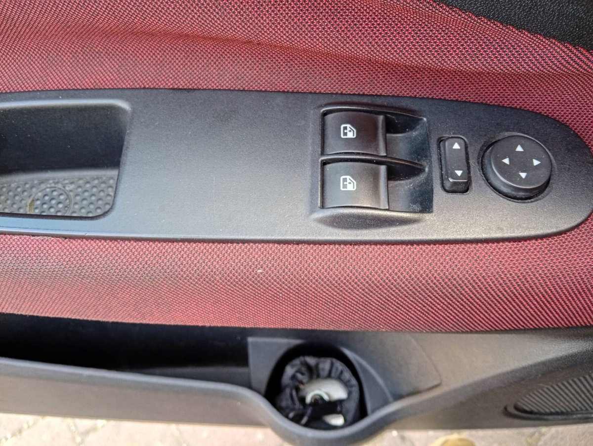 Fiat Punto Evo 1.4 3 porte Dynamic GPL (12)