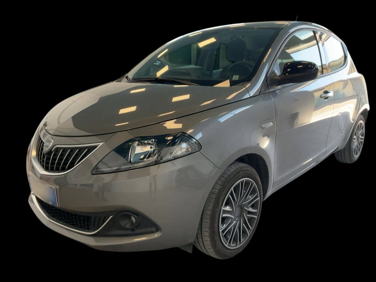 Lancia Ypsilon 1.0 FireFly 5 porte S&S Hybrid Ecochic Gold