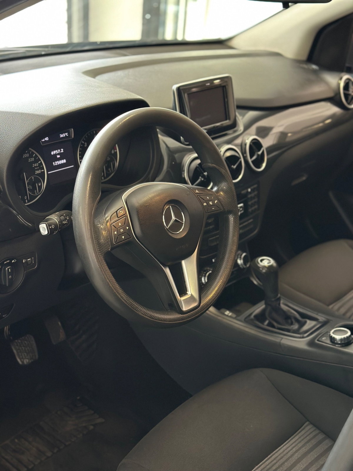 Mercedes-Benz Classe B 180 CDI Executive (7)