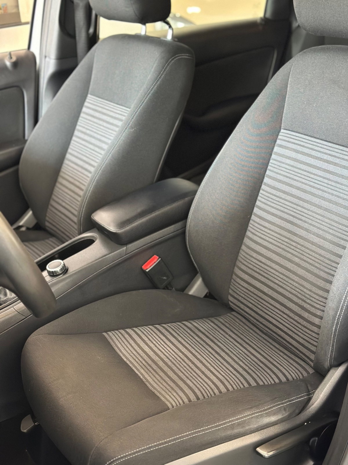 Mercedes-Benz Classe B 180 CDI Executive (8)