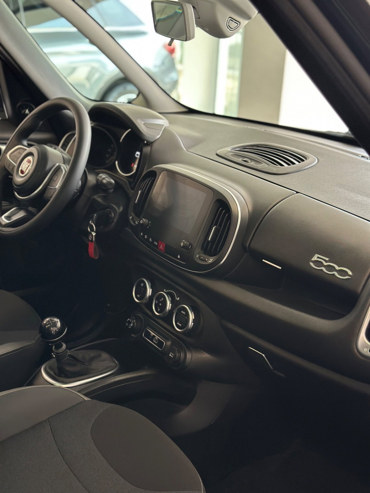 Fiat 500L 1.4 95 CV Trekking (11)