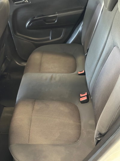 Chevrolet Aveo 1.2 5 porte L (9)