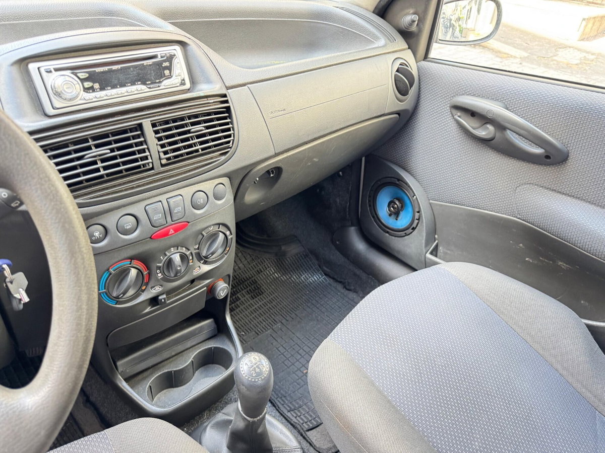 Fiat Punto 1.3 Multijet 16V 5 porte Dynamic (12)
