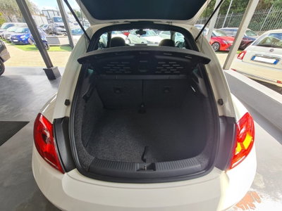 Volkswagen Maggiolino 2.0 TSI DSG Sport (16)