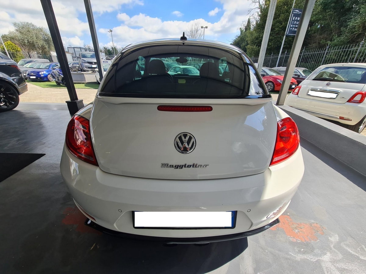 Volkswagen Maggiolino 2.0 TSI DSG Sport (6)