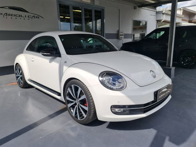 Volkswagen Maggiolino 2.0 TSI DSG Sport (9)