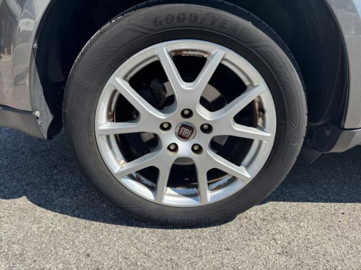Fiat Freemont 2.0 Multijet 140 CV Urban (18)