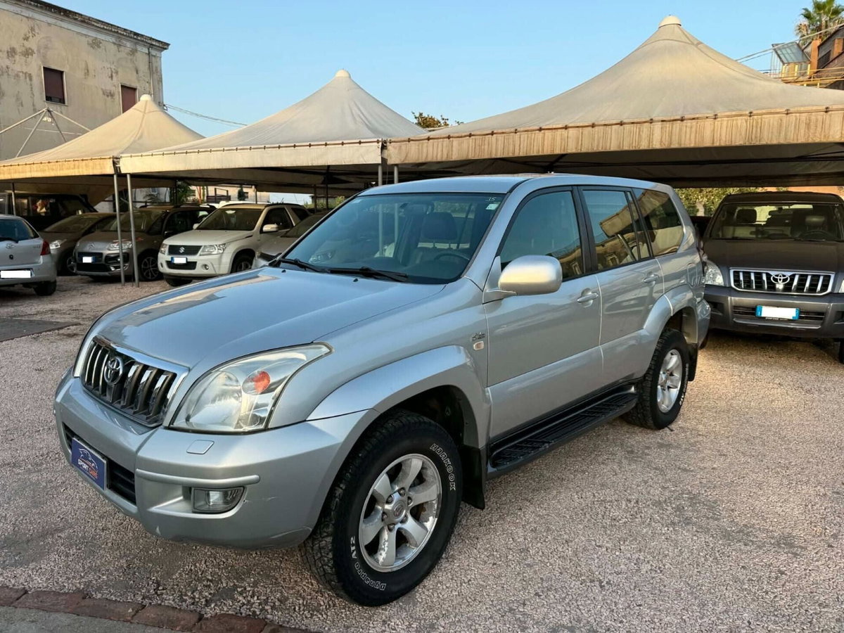 Toyota Land Cruiser D-4D 16V cat 5 porte aut. Wagon
